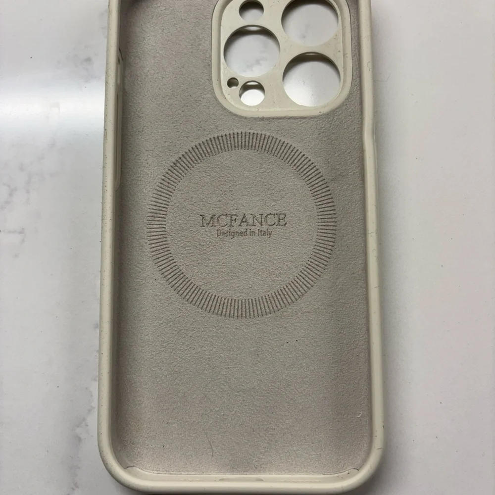 iPhone 14 pro silicone case